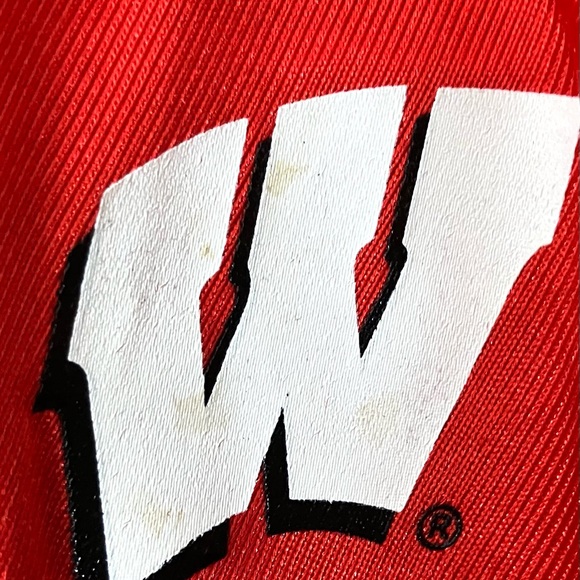 Adidas Wisconsin Badgers Youth XL(18/20) Red Football Jersey #7 Minor Read - Picture 4 of 9